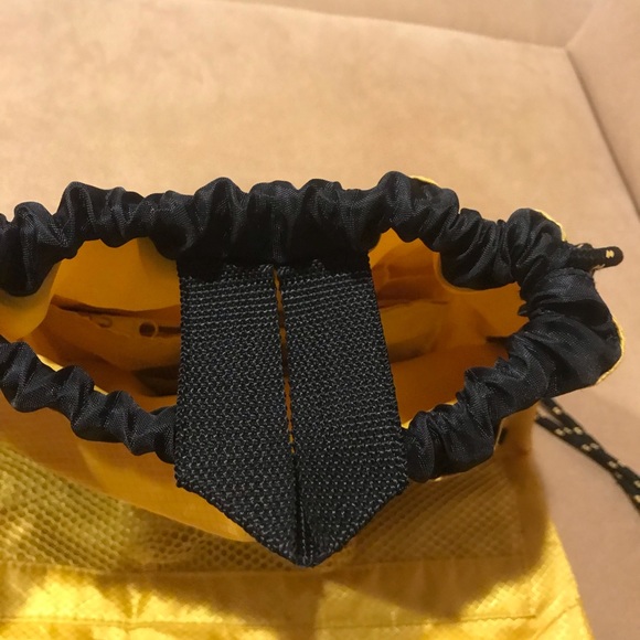 B- Backpack by ConnectionsTM Cool Gear, - Picture 6 of 11